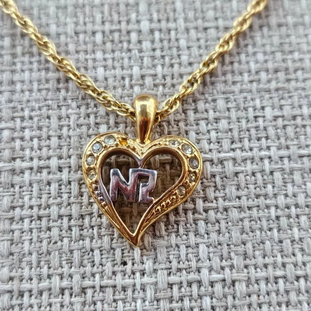 Nina Ricci Women Necklace Gold Tone Heart Shape Pendant Jewelry - Picture 7 of 11